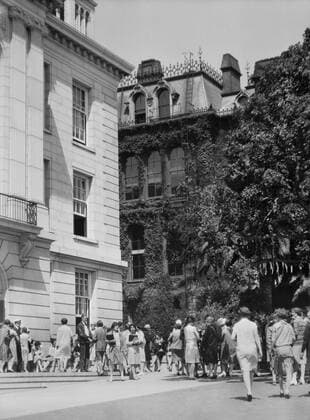 July 6, 2020, Berkeley, California, USA: Campus Scene, University of California at Berkeley, Berkeley, California, USA, Arnold Genthe, 1927 Berkeley USA - ZUMAg145 20200706_zza_g145_010 Copyright: xJTxVintagex