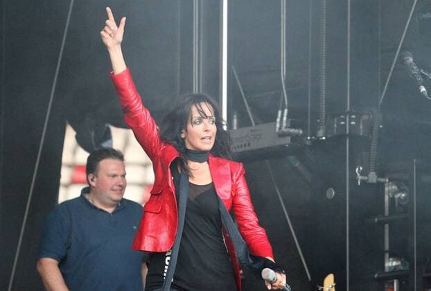 Nena - Erfurt 04.08.2020 , Erfurt, Steigerwaldstadion, Arena Erfurt, Sommer Open-Air im Stadion, das Picknickdecken Konzert Nena (bürg.Gabriele Susanne Kerner) live mit Band