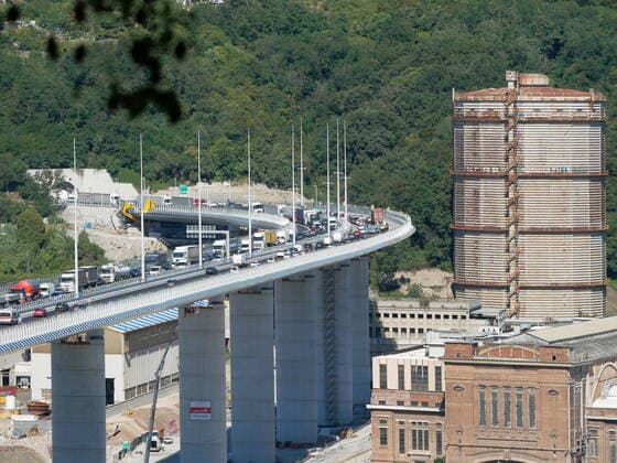 Bilder des Jahres 2020, News 08 August News Themen der Woche KW32 News Bilder des Tages First thing to the east on the new bridge of Genoa San Giorgio open to traffic (RICCARDO ARATA Fotogramma, GENOA - 2020-08-05) p.s. la foto e utilizzabile nel rispetto del contesto in cui e stata scattata, e senza intento diffamatorio del decoro delle persone rappresentate  Copyright: xRICCARDOxARATAx xFOTOGRAMMAx