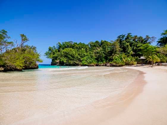 Frenchman s Cove Beach, Portland Parish, Jamaica, West Indies, Caribbean, Central America Copyright: KarolxKozlowski 1245-1974