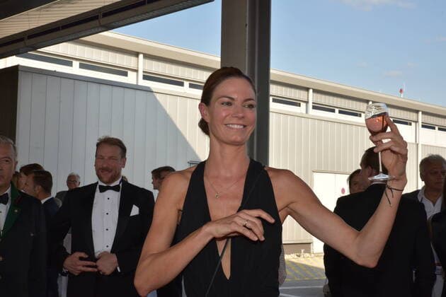 Celine Roscheck, Miss, Geigerin, Österreichischer Musiktheaterpreis, Gala, Terminal 2, Salzburg 2020,