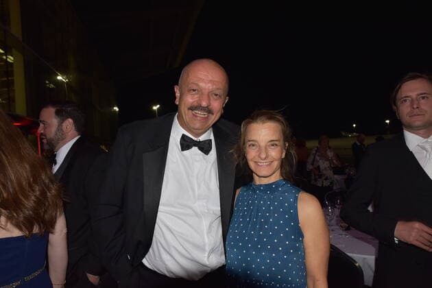 Isabel von Karajan, Klaus Ortner, Regisseur, Beste Uraufführung, Stillhang, Festspiele Erl, Österreichischer Musiktheaterpreis, Gala, Terminal 2, Salzburg 2020,