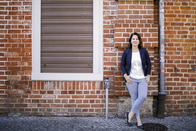 Annalena Baerbock, Bundesvorsitzende Buendnis 90 Die Gruenen, posiert fuer ein Foto in Potsdam, 04.08.2020. Potsdam Deutschland