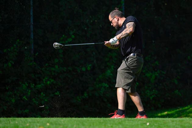 Sänger Marc A. Trauffer, beim Golf, Schweiz, 11.08.2020