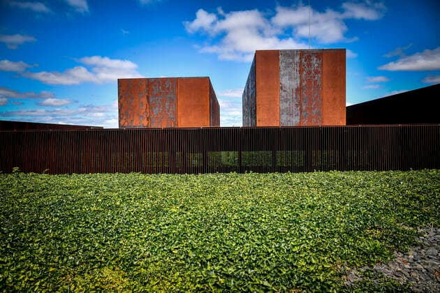 Architektur von RCR Arquitectes NEWS : Musee Soulage - Rodez - Le 14 08 2020 ThierryBreton Panoramic 