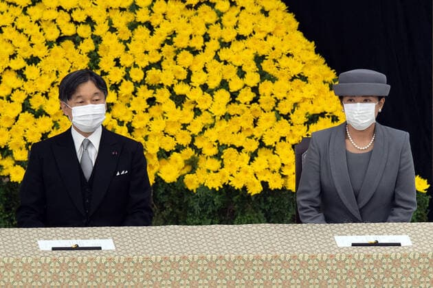 August 15, 2020, Tokyo, Japan: TOKYO, JAPAN - AUGUST 15: Japan s Emperor Naruhito (L) and Empress Masako (R) wearing face masks, attend a memorial service marking the 75th anniversary of Japan s surrender in World War II at the Nippon Budokan hall on August 15, 2020 in Tokyo, Japan. 75 years ago today and following the atomic bomb attacks on Hiroshima and Nagasaki, former emperor Hirohito formally announced JapanÃ¢â‚¬â ¢s surrender to allied forces, bringing the hostilities of World War II to an end. Tokyo Japan - ZUMAz114 20200815_zih_z114_006 Copyright: xPOOLx
