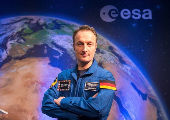 ESA Pressekonferenz, Astronaut Dr. Matthias Maurer. 02.02.2017 Darmstadt x1x ESA, Europäisches Raumfahrtkontrollzentrum - Pressekonferenz, Vorstellung des ESA-Astronauten Dr. Matthias Maurer. Im Bild (l-r): Dr. Matthias Maurer Frankfurt Frankfurt Hessen Germany *** ESA Press Conference, Astronaut Dr Matthias Maurer 02 02 2017 Darmstadt x1x ESA, European Space Operations Centre Press Conference, Introduction of ESA Astronaut Dr Matthias Maurer In picture l r Dr Matthias Maurer Frankfurt Frankfurt Hessen Germany
