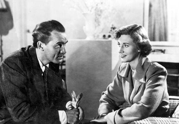 THE TWENTY QUESTIONS MURDER MYSTERY CLIFFORD EVANS, RONA ANDERSON Date: 1950. Strictly editorial use only in conjunction with the promotion of the film. Credit line mandatory. This image is copyright of the film company and is supplied under the terms of issue as film still. No commercial or book cover use permitted without prior consent from the film company.  Mandatory credit line: Image courtesy Ronald Grant Archive Mary Evans