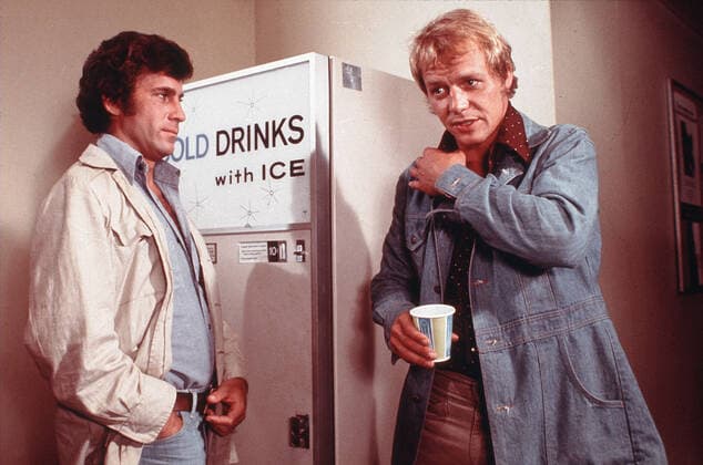 STARSKY AND HUTCH PAUL MICHAEL GLASER, DAVID SOUL. Strictly editorial use only in conjunction with the promotion of the film. Credit line mandatory. This image is copyright of the film company and is supplied under the terms of issue as film still. No commercial or book cover use permitted without prior consent from the film company.  Mandatory credit line: Image courtesy Ronald Grant Archive Mary Evans