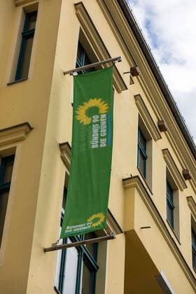 Bündnis 90 Die Grünen Bundesgeschäftsstelle am Platz vor dem neuen Tor 1 in Berlin