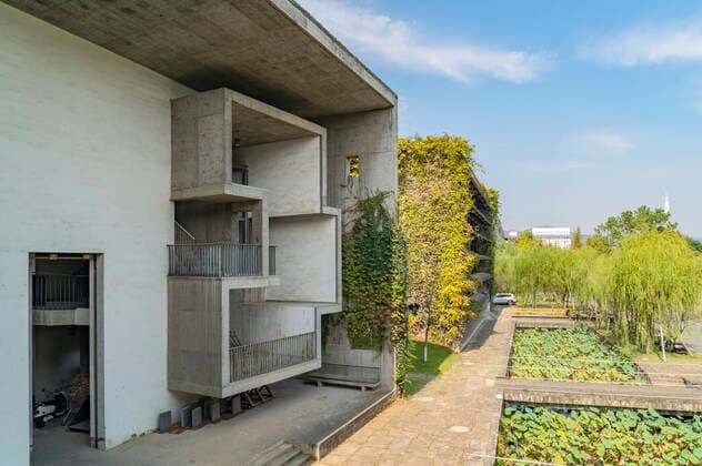 Architektur von Wang Shu Xiangshan Campus of China Academy of Fine Arts  652565322285580293