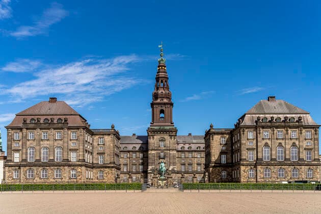 Schloss Christiansborg Ehrenhof von Schloss Christiansborg, Kopenhagen, Dänemark, Europa Christiansborg Palace courtyard, Copenhagen, Denmark, Europe