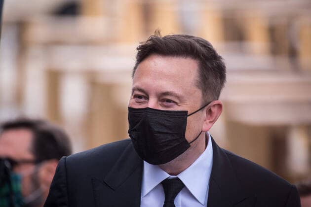 Bilder des Jahres 2020, News 09 September News Themen der Woche KW36 News Bilder des Tages Berlin, Elon Musk zu Gast bei der Vorstandsklausur der CDU CSU-Bundestagsfraktion Deutschland, Berlin - 02.09.2020: Im Bild ist Elon Musk bei der Ankunft als Gast zur Vorstandsklausur der CDU CSU-Bundestagsfraktion in Berlin zu sehen. Berlin Berlin Deutschland *** Berlin, Elon Musk as a guest at the board meeting of the CDU CSU Bundestag faction Germany, Berlin 02 09 2020 In the picture Elon Musk can be seen as a guest at the board meeting of the CDU CSU Bundestag faction in Berlin Berlin Berlin Germany