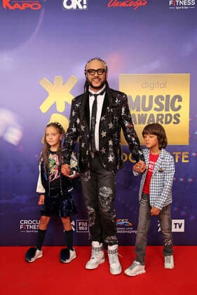 MOSCOW, RUSSIA - SEPTEMBER 4, 2020: Singer Philipp Kirkorov (C) and children Alla-Victoria and Martin Kristin attend an online ceremony to present the 3rd annual Zhara Music Awards at Karo 11 Oktyabr Cinema. Vyacheslav Prokofyev TASS  TS0E5DD3