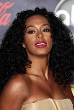 Solange Knowles Sister Of Beyonce Knowles 2007 American Music Awards Nokia Theatre, Downtown, Los Angeles, Usa 18 November 2007 Solange Knowles Sister Of Beyonce Knowles 2007 American Music Awards Nokia Theatre, Downtown, Los Angeles, Usa 18 November 2007  Copyright: AllstarxMaryxEvansxGrahamxWhitbyxBoot 13042497