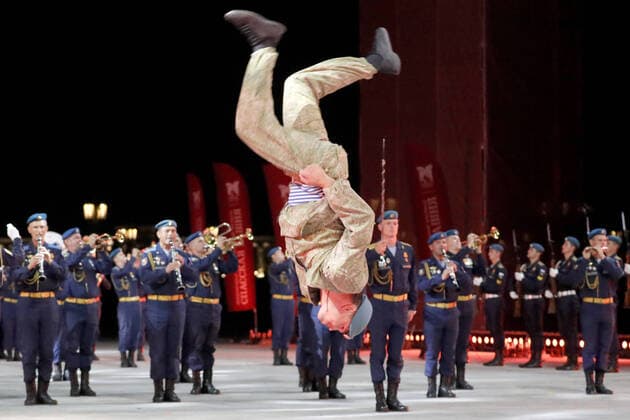 MOSCOW REGION, RUSSIA - SEPTEMBER 6, 2020: Honor guard unit students of Ryazan Guards Higher Airborne Command School perform during a concert by participants in the Spasskaya Tower International Military Music Festival by the Main Cathedral of the Russian Armed Forces. Mikhail Japaridze TASS  TS0E6152