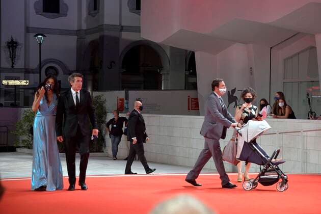 77th Venice Film Festival 2020, Red Carpet. Filming Italy Award. Alessio Boni, Nina Verdelli and child  Copyright: xSimonexComix xIPAx xVeneziax2020x