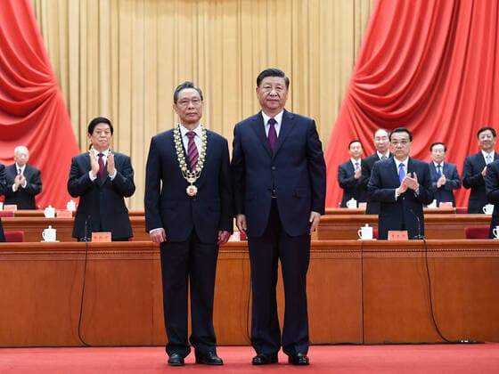 (200908) -- BEIJING, Sept. 8, 2020 -- Chinese President Xi Jinping, also general secretary of the Communist Party of China Central Committee and chairman of the Central Military Commission, presents the Medal of the Republic to Zhong Nanshan during a meeting commending role models in the country s fight against the COVID-19 epidemic at the Great Hall of the People in Beijing, capital of China, Sept. 8, 2020. ) CHINA-BEIJING-COVID-19 FIGHT-ROLE MODELS-COMMENDATION MEETING (CN) XiexHuanchi 