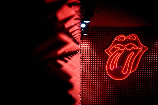 The rock ?n? roll legends that are the Rolling Stones open their world-first flagship store, ?RS No. 9 Carnaby? today (9th September 2020) at 9 Carnaby Street in London?s Soho. The new store, created in partnership with Bravado, Universal Music Group?s merchandise and brand management company, features all of the hallmarks of the iconic band and includes exclusive new fashion label ?RS No. 9 Carnaby?. The band?s continuing album and single releases will be at the heart of the shop?s pulse. Music will be available to buy including the Goats Head Soup album and Scarlet single along with an exclusive 500 copies of the Goats Head Soup 2020 album in the Stones Red colour. The store?s windows feature a world first so Copyright: xx 40841737 EDITORIAL USE ONLY. NOT FOR USE BY NEWSPAPERS BASED IN THE UK.