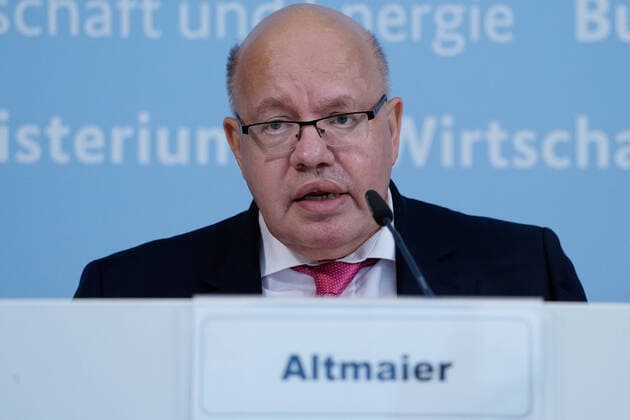 Klima- und wirtschaftspolitische Vorschlaege des Bundeswirtschaftsministers in Berlin Aktuell, 11.09.2020, Berlin, Peter Altmaier beim Pressestatement im Bundeswirtschaftsministerium zum Thema klima- und wirtschaftspolitische Vorschlaege in Berlin Berlin Berlin Deutschland
