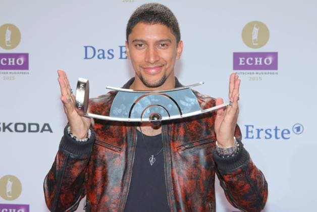 Echo Verleihung 26.03.2015 Saenger Andreas Bourani (Stiegelmair) im Palais am Funkturm, Halle 18, Messegelaende, Masurenallee, Berlin, bei der Verleihung der Echo Awards - 26.03.2015 - *** Echo Awards 26 03 2015 Singer Andreas Bourani Stiegelmair at the Palais am Funkturm, Hall 18, Messegelaende, Masurenallee, Berlin, at the Echo Awards 26 03 2015