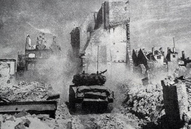 Black and white photograph of World War II (1939-1945) showing tanks from the 7th American Army in action among the ruins of the city of Nuremberg, which fell to the Allies on 20 April 1945. WorldxHistoryxArchive 917_33_WHA_134_0667