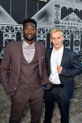 Farba Dieng und Julius Nitschkoff bei der Ankunft zur 21. Verleihung der First Steps Awards 2020 im Säälchen. Berlin, 14.09.2020