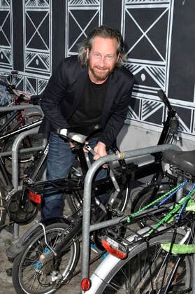 Fabian Busch bei der Ankunft zur 21. Verleihung der First Steps Awards 2020 im Säälchen. Berlin, 14.09.2020