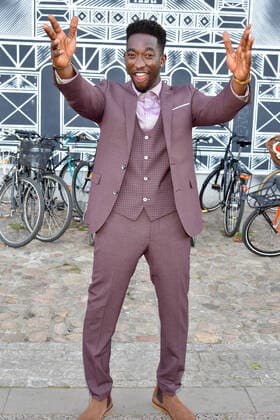 FIRST STEPS AWARD 2020 Farba Dieng Ankunft zum FIRST STEPS AWARD im Saeaelchen des Berliner Holzmarkt in Berlin am 14.09.2020