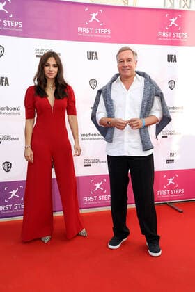 Bilder des Jahres 2020, Entertainment 09 September Entertainment Themen der Woche KW38 Nilam Farooq und Nico Hofmann bei der Verleihung der First Steps Awards am 14.09.2020 in Berlin First Steps Awards 2020 in Berlin *** Nilam Farooq and Nico Hofmann at the presentation of the First Steps Awards on 14 09 2020 in Berlin First Steps Awards 2020 in Berlin 