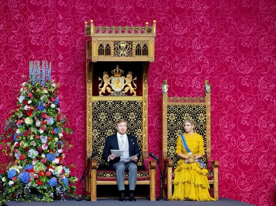 Bilder des Jahres 2020, Entertainment 09 September Entertainment Themen der Woche KW38 Entertainment Bilder des Tages 15-09-2020 Prinsjesdag Queen Maxima and King Willem-Alexander during the presentation of the dutch 2021 budget memorandum and the opening of the parliamentary year at the De Grote of Sint-Jacobskerk (church) in The Hague.  Copyright: xPPEx