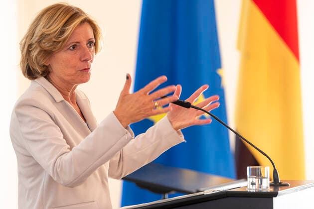 Ministerpräsidentin Malu Dreyer verleiht berufsbezogene Titel 15.09.2020