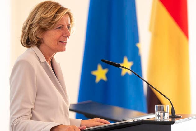 Ministerpräsidentin Malu Dreyer verleiht berufsbezogene Titel 15.09.2020