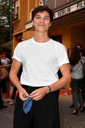 Sebastian Urzendowsky bei der Eröffnung vom Achtung Berlin - New Berlin Film Award Filmfestival 2020 mit dem Kinofilm Leif in Concert - Vol. 2 im Kino Babylon. Berlin, 16.09.2020