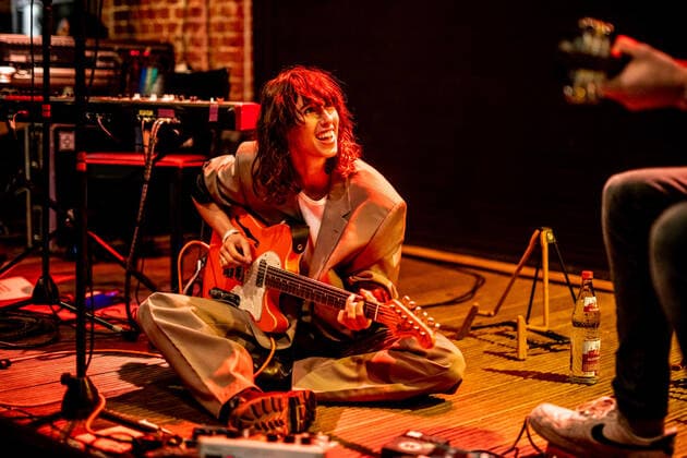 Entertainment Bilder des Tages Hamburg, 16. September 2020 - Drew Sycamore bei einem Konzert vor dem Hamburger Knust im Rahmen des Reeperbahn Festivals 2020