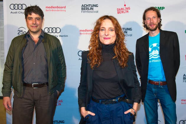 Johannes Naber, Anne Ratte-Polle und Jakob D. Weydemann bei der Ankunft zur Preisverleihung vom Achtung Berlin - New Berlin Film Award Filmfestival 2020 im Kino Babylon, Berlin, 20.09.2020