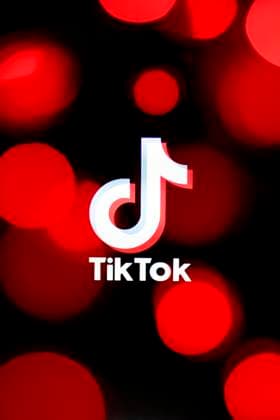 Das Gezerre um die chinesische Videoplattform TikTok hält an (Symbolfoto, Themenfoto) *** The wrangling over the Chinese video platform TikTok continues with symbol photo, theme photo Foto:xC.xHardtx xFuturexImage