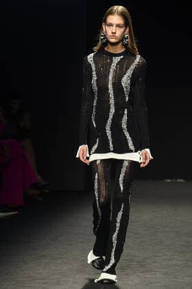 Mailand Fashion Week, Simona Marziali Modenschau Milan Fashion Week, Woman Spring Summer 2021 Milan, Women s Fashion Spring Summer 2021. Simona Marziale catwalk Street Picture: Model  Copyright: xBlufotox xIPAx xFotosickix