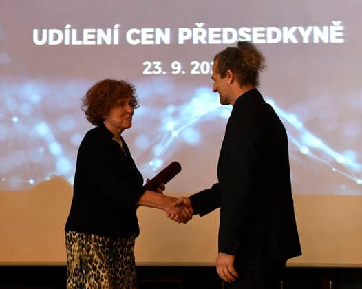 Five Czech scientists have received the Czech Science Foundation (GACR) award for outstanding results achieved within projects funded by GACR and focused on basic research, awarded by Foundation chairwoman Alice Valkarova (left) in Prague, Czech Republic, today, on Wednesday, September 23, 2020. On the photo receives the award from chairwoman mikrobiologist Leos Valasek. (CTKxPhoto MichalxKrumphanzl) CTKPhotoP202009230747901 kru 4