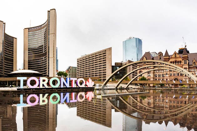 City Hall Square in Toronto, Canada s largest city.  804865017222922379
