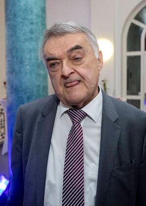 25.09.2020 , Essen , Verleihung Polizei - Award an couragierte Helfer im Polizeipräsidium Essen an der Büscherstraße 2-6. Herbert Reul , Innenminister des Landes Nordrhein-Westfalen NRW.