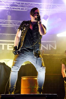 Schattenmann live beim Backstage Kultursommer in der Stadt in der Backstage-Arena. München, 25.09.2020