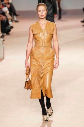 A model walking the runway during the Salvatore Ferragamo Fall 2020 runway show in Milan - Fall 2020 Runway, Milan Italy  Copyright: xSHOWbitx h_207578124