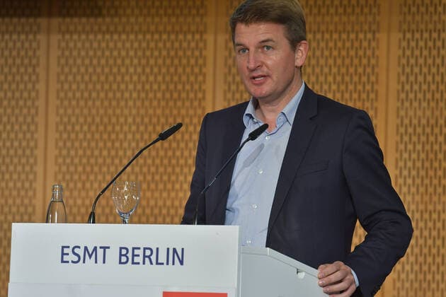 Preisverleihung Macher des Ostens 2020 Prof. Joerg Rocholl, PhD, Präsident, European School of Management and Technology (ESMT) Festakt zur Preisverleihung, Macher (Ehrenpreis) des Ostens in Berlin am 29.09.2020