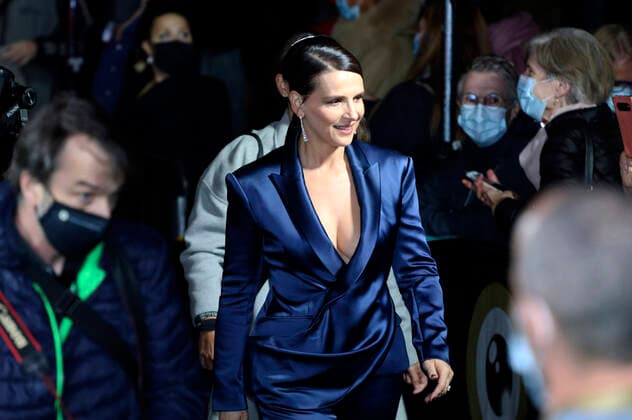 Juliette Binoche bei der Premiere des Kinofilms La bonne Ã pouse und der Verleihung des ZFF Golden Icon Award auf dem 16. Zurich Film Festival 2020 im Kino Corso. Zürich, 30.09.2020