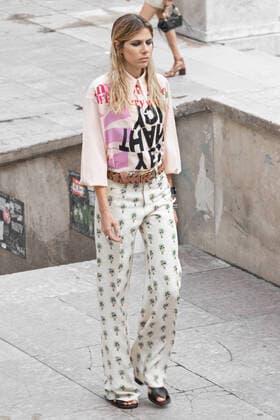 Paris Fashion Week. Defile Chloe Printemps-Ete 2021. Un modele. 260707 2020-10-01  Copyright: xSebastienxFremontx xStarfacex STAR_260707_010