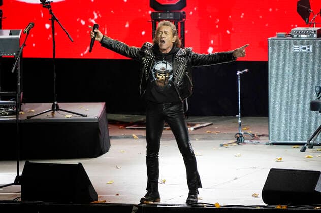 Peter Maffay live beim Back To Live Open Air in der Waldbühne. Berlin, 02.10.2020