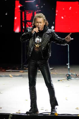 Peter Maffay live beim Back To Live Open Air in der Waldbühne. Berlin, 02.10.2020