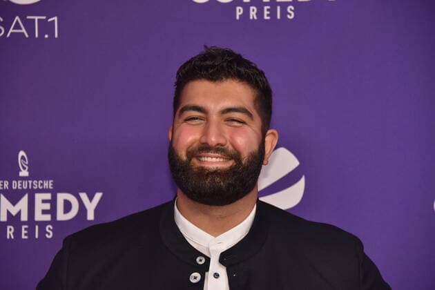 Comedian Faisal Kawusi kommt zur Verleihung des Deutschen Comedypreises 2020