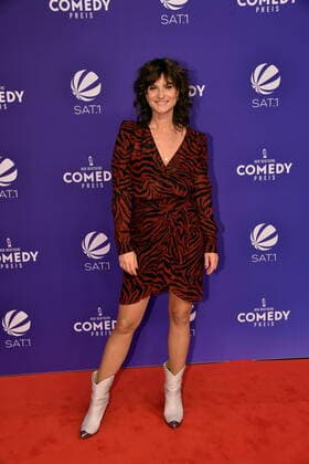 Moderatorin Marlene Lufen kommt zur Verleihung des Deutschen Comedypreises 2020